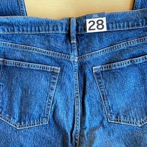 Gap 28/6 cheeky Straight high rise